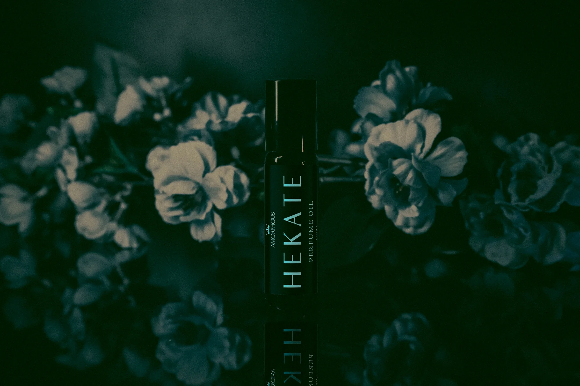 Hekate Perfume Oil - Image 2