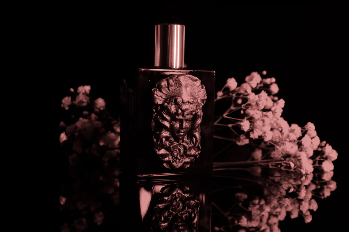 Queen Of Crypts Eau De Parfum | Studio Edition Collectors Bottle - Image 3