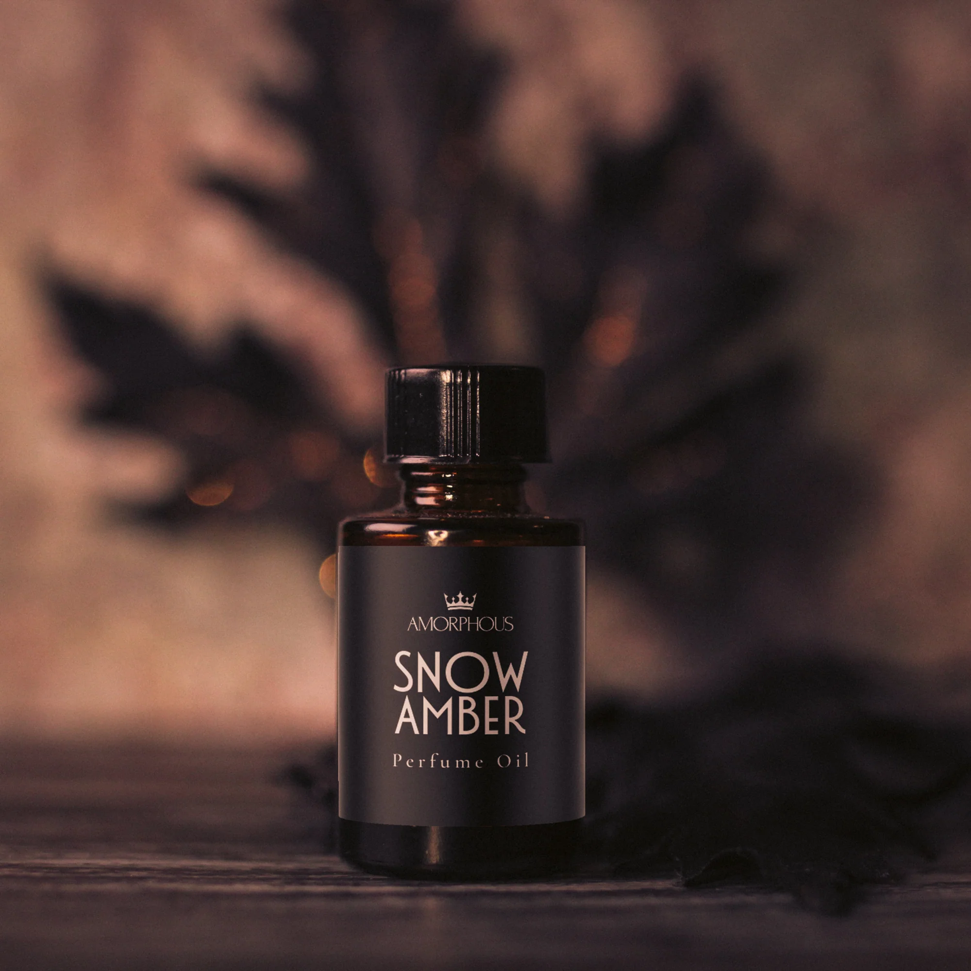 Snow Amber Perfume Oil - Image 3