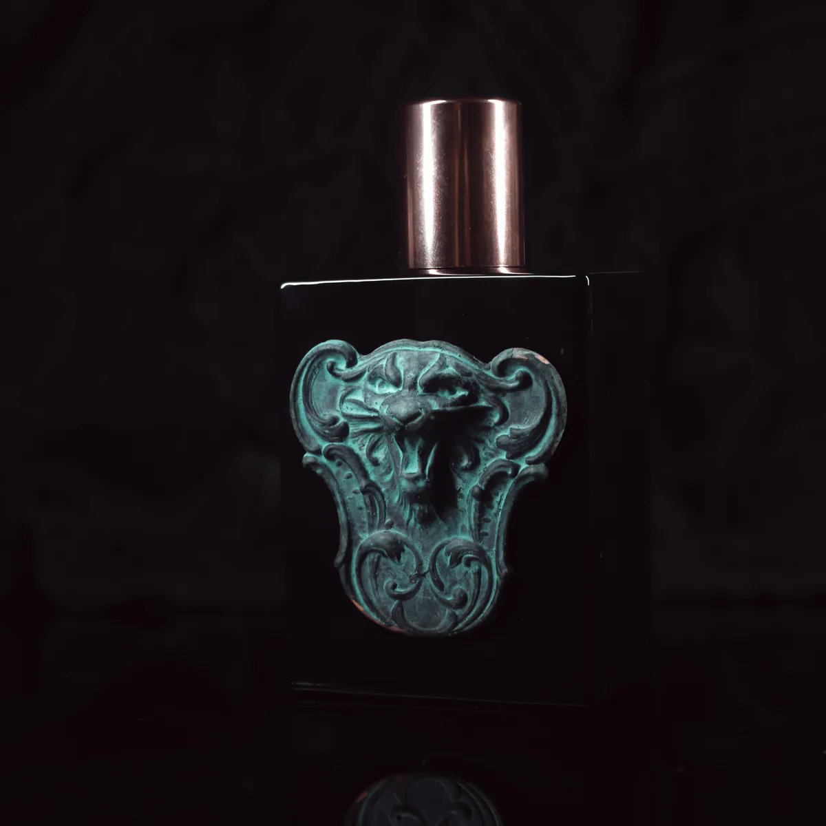 Vampire Romance Extrait | Studio Edition Collectors Bottle - Image 2